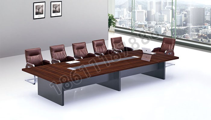 點(diǎn)擊查看商品:會(huì )議桌