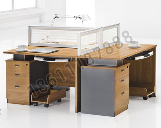 點(diǎn)擊查看商品:屏風(fēng)桌