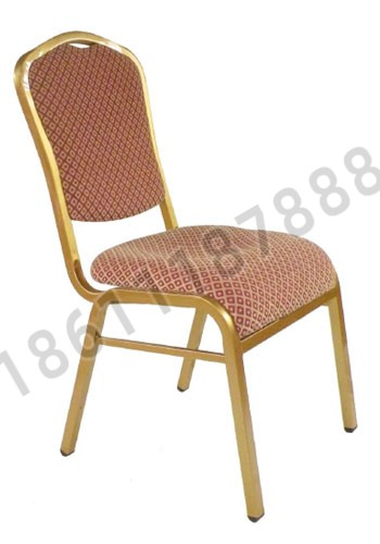 點(diǎn)擊查看商品:餐桌椅